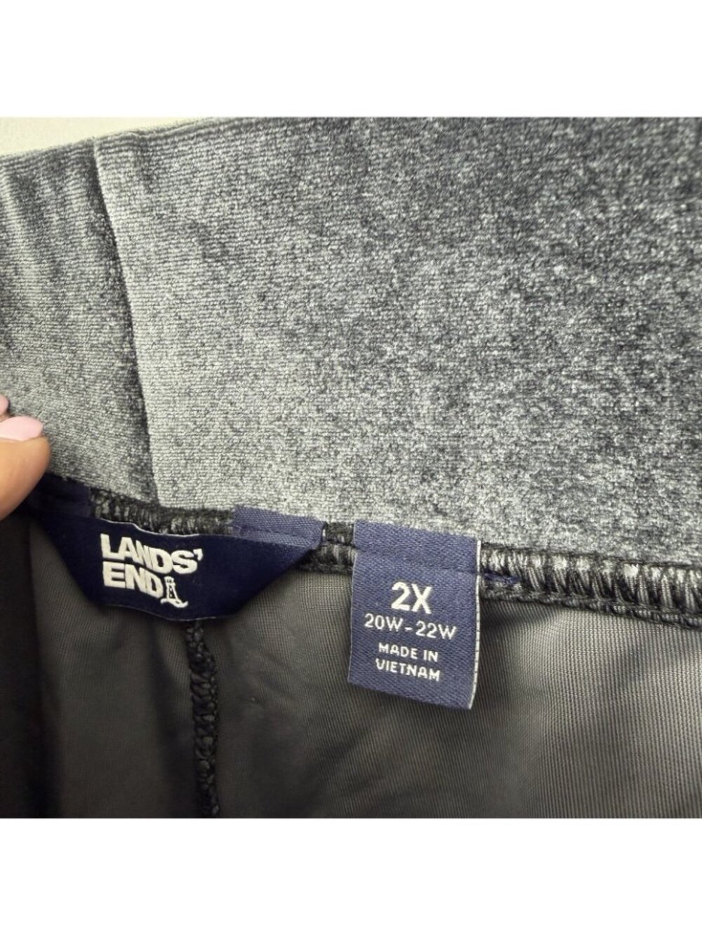 Lands' End Gray Crushed Velour V-Neck Top and Wide Leg Pant Set 2X - Picture 6 of 7